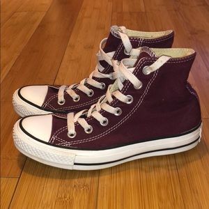 Burgundy high top converse